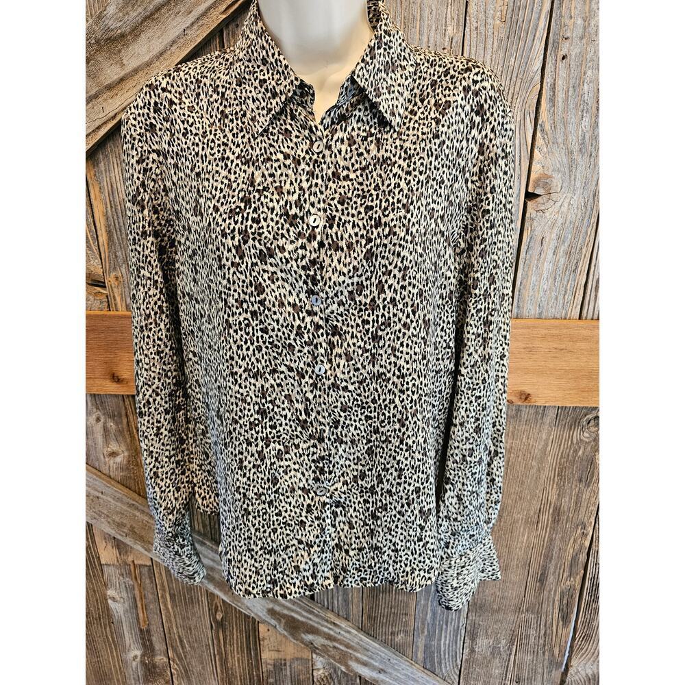 Allison Taylor medium M leapord print 100% silk Lightweight long sleeve top EUC*